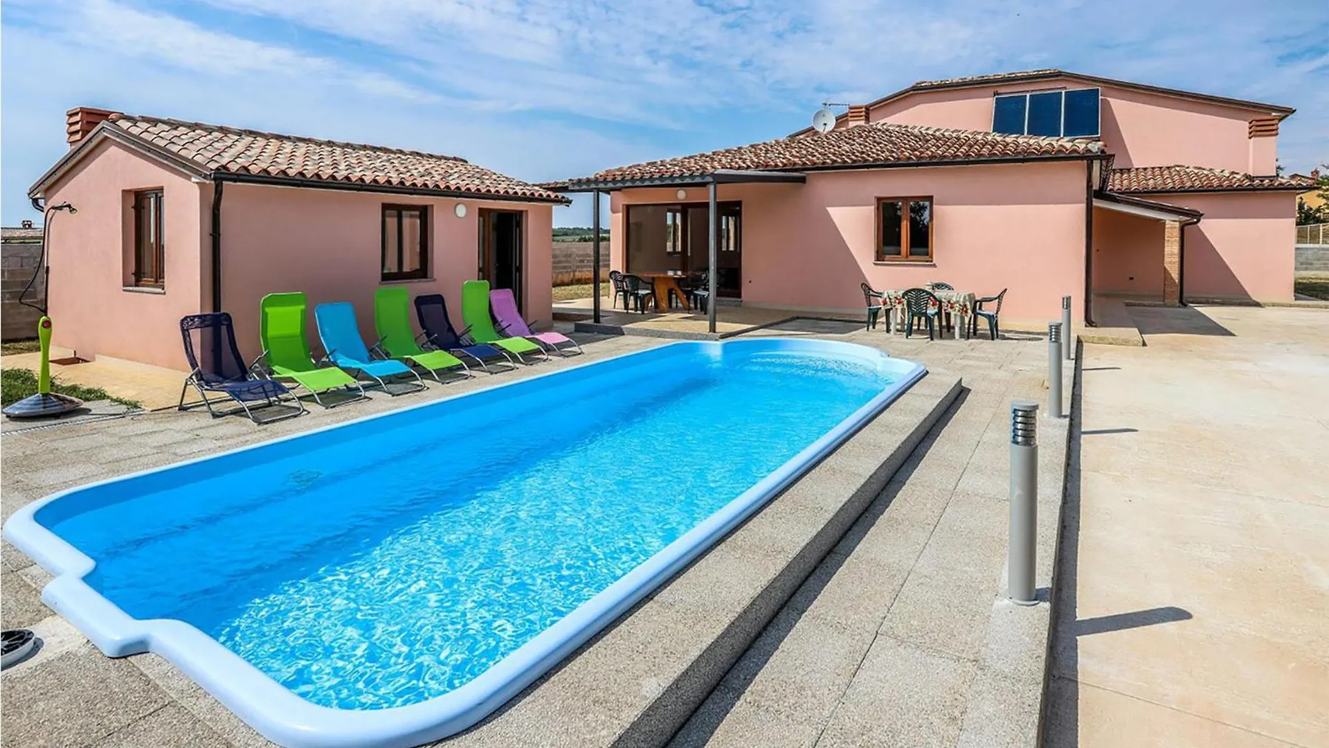Beautiful Home In Galizana With Wifi