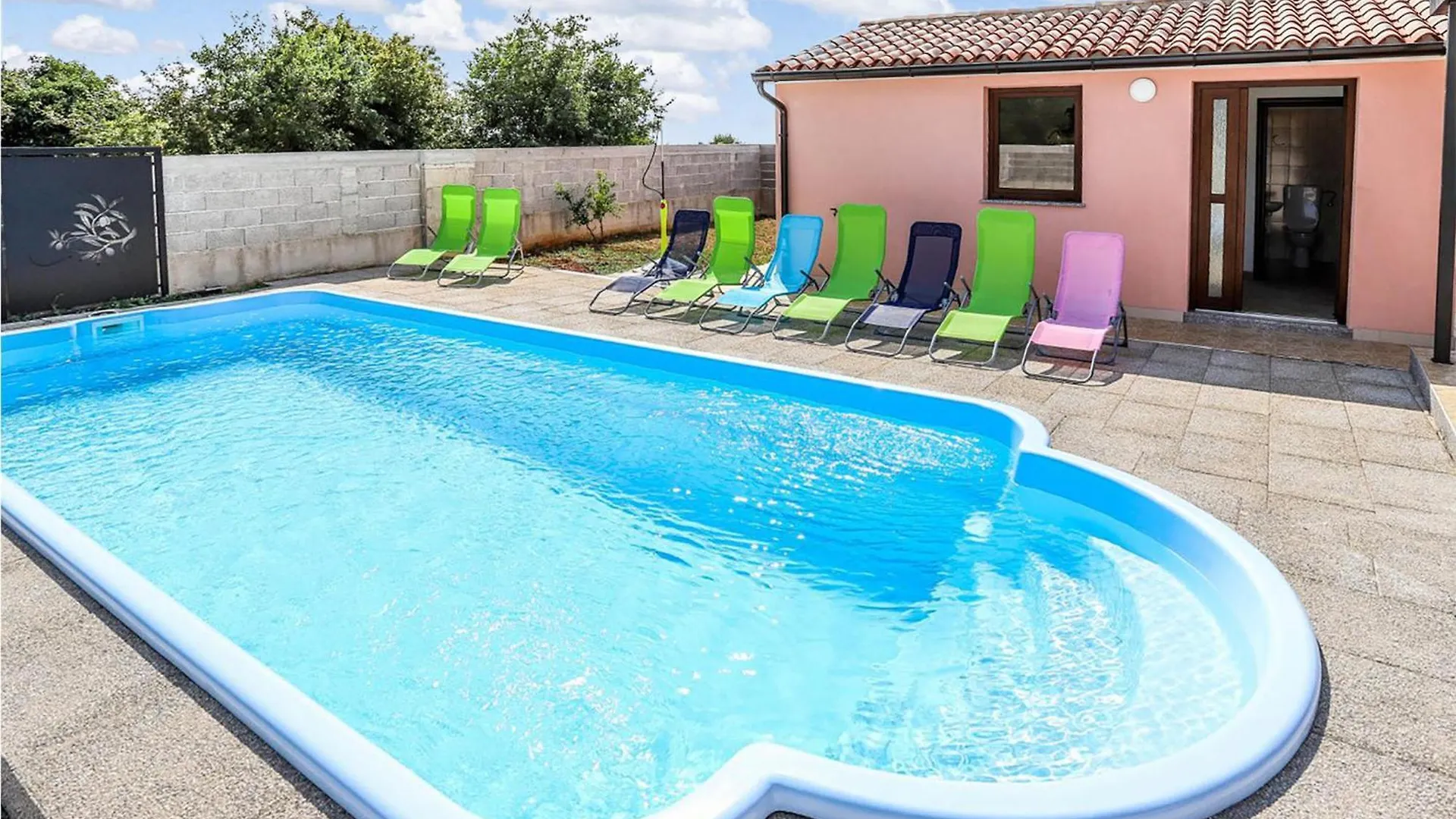 Beautiful Home In Galizana With Wifi Holiday home